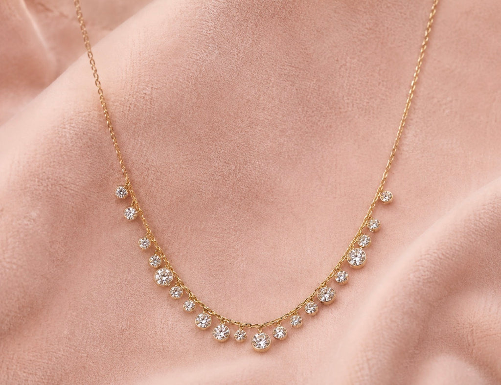 Collier Daisies
