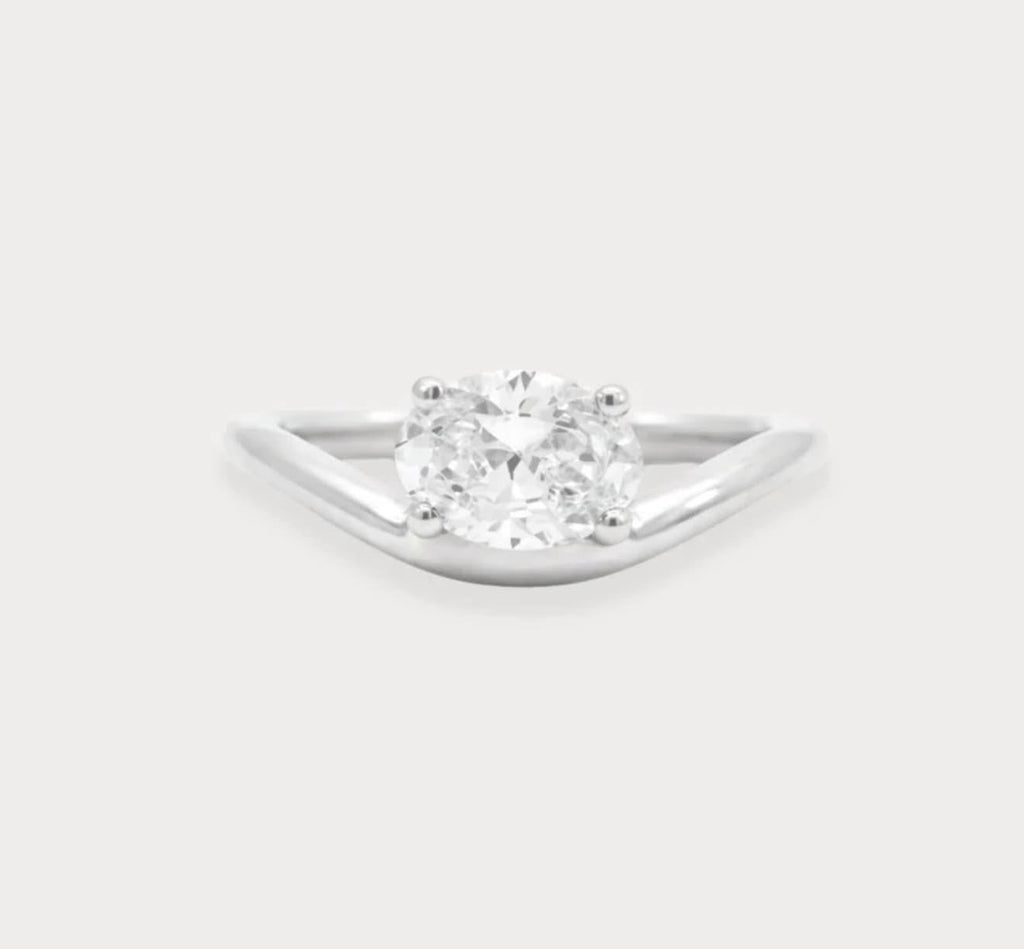 Bague floater diamant oval